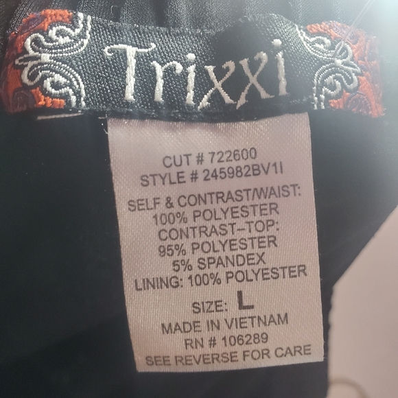 Trixxi semi formal strapless floral dress - Picture 5 of 5